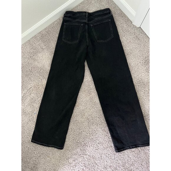 Old Navy Extra High-Rise Sky-Hi Wide Leg Jeans (Two-Tone Wash) in size 6 - Picture 2 of 3